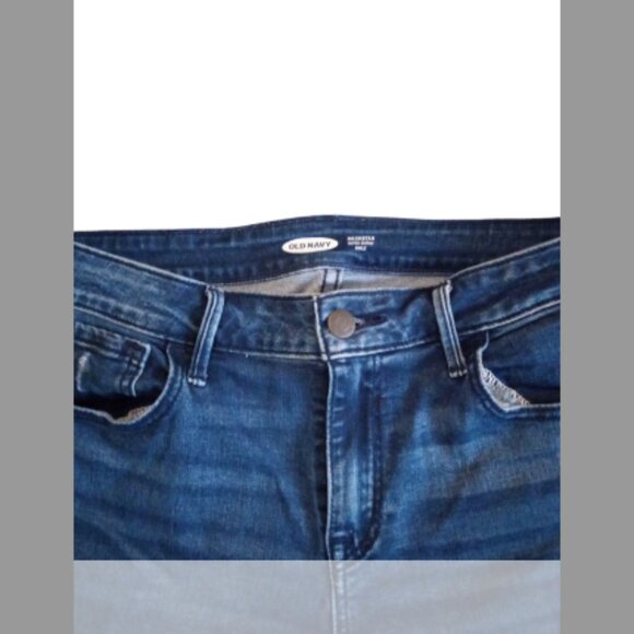 Old Navy Distressed Rockstar Super Skinny - Picture 6 of 6